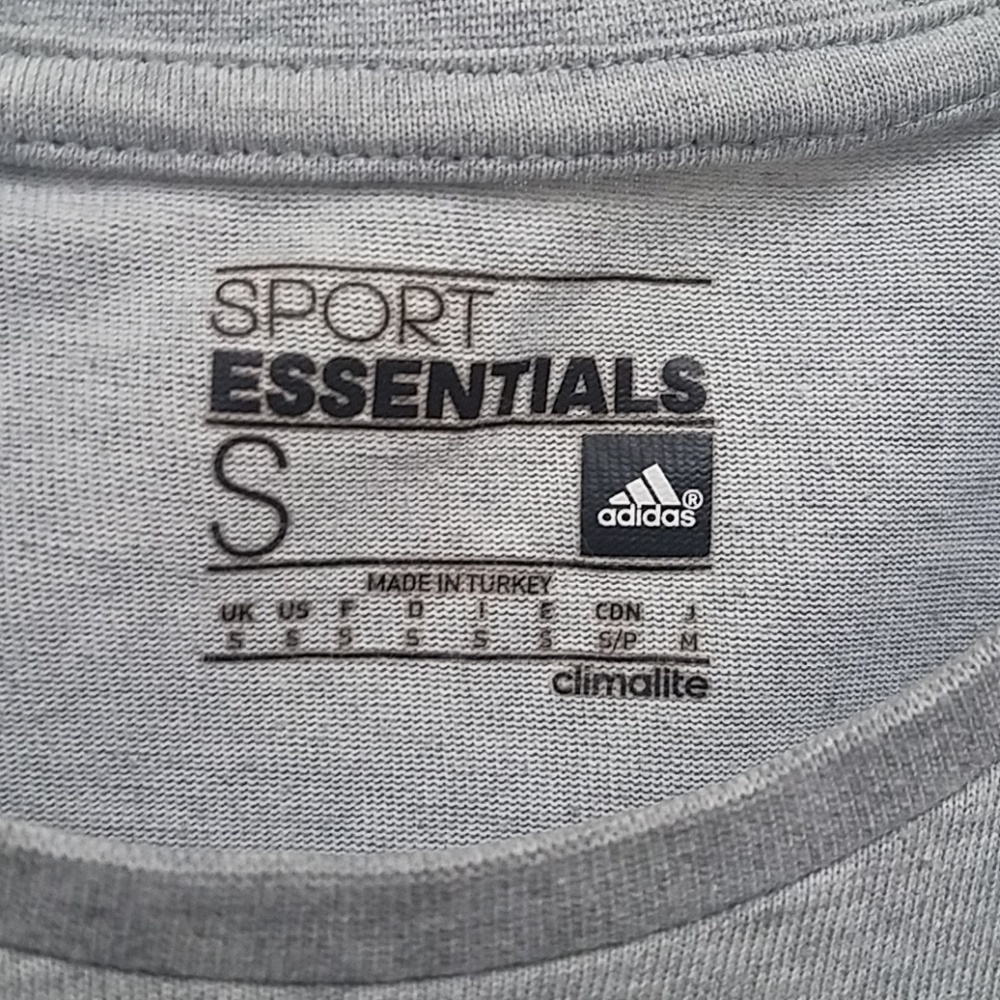 Adidas athletic top - Picture 2 of 2
